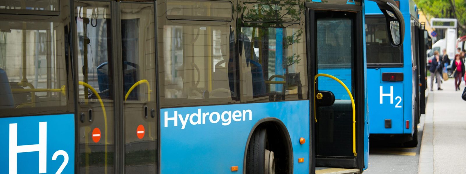 A hydrogen fuel cell bus concept